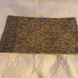 Pottery Barn woven lumbar accent pillow cover 16 x 26 inches